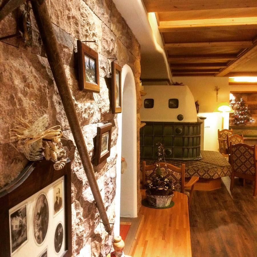 Hotel Alpina Pinzolo Εξωτερικό φωτογραφία