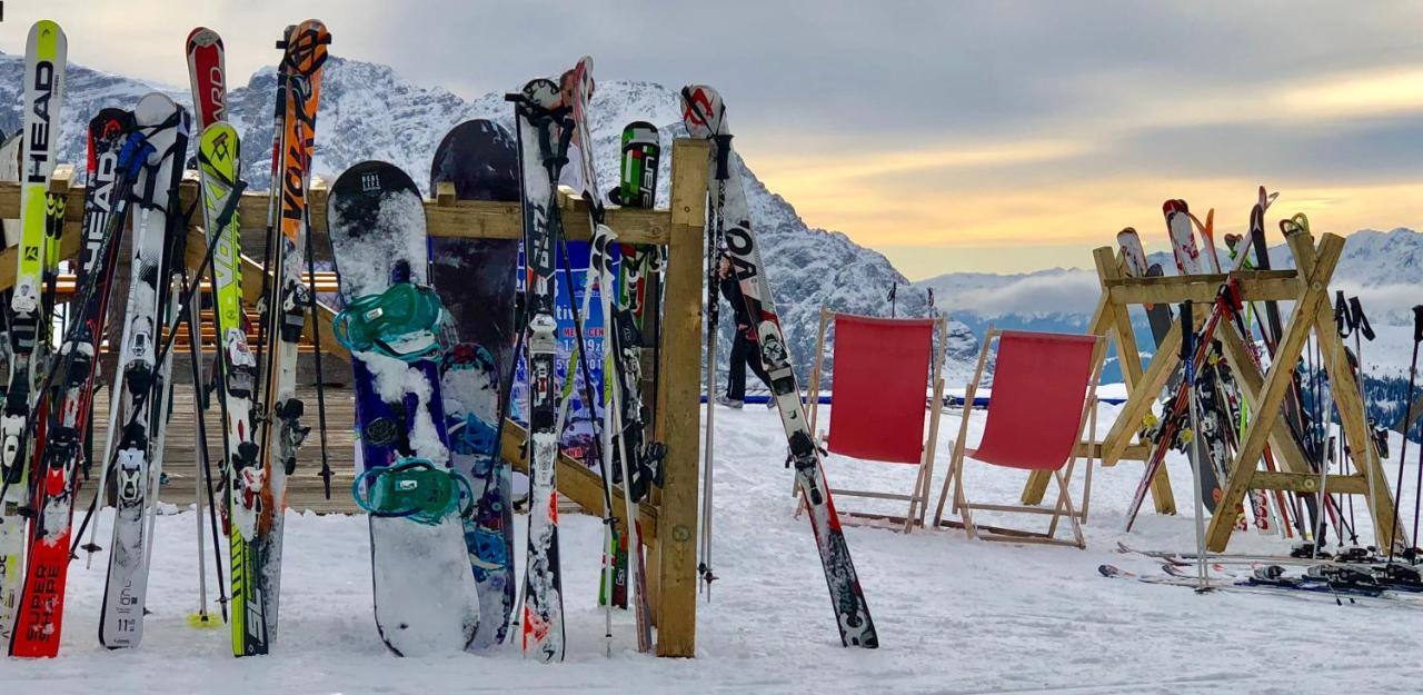 Hotel Alpina Pinzolo Εξωτερικό φωτογραφία