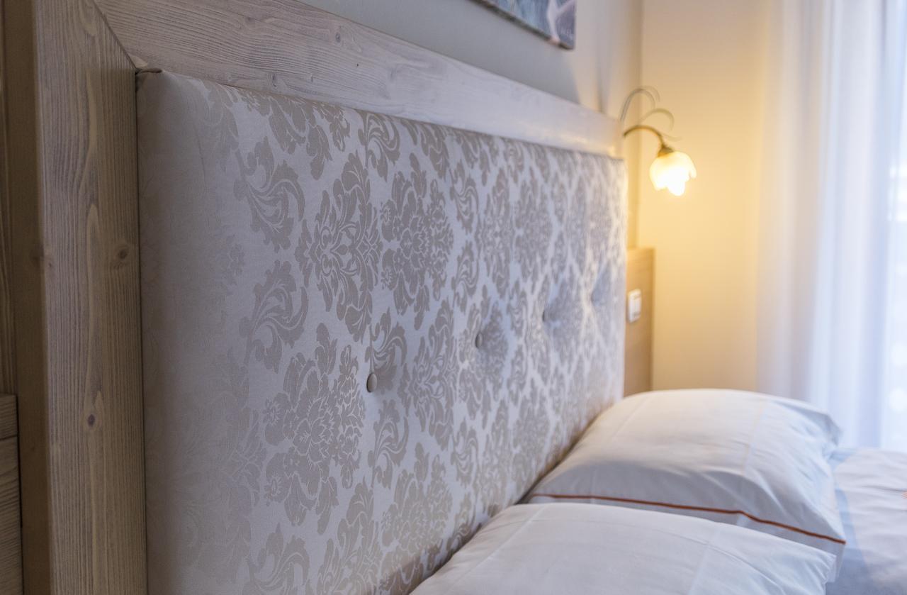 Hotel Alpina Pinzolo Εξωτερικό φωτογραφία