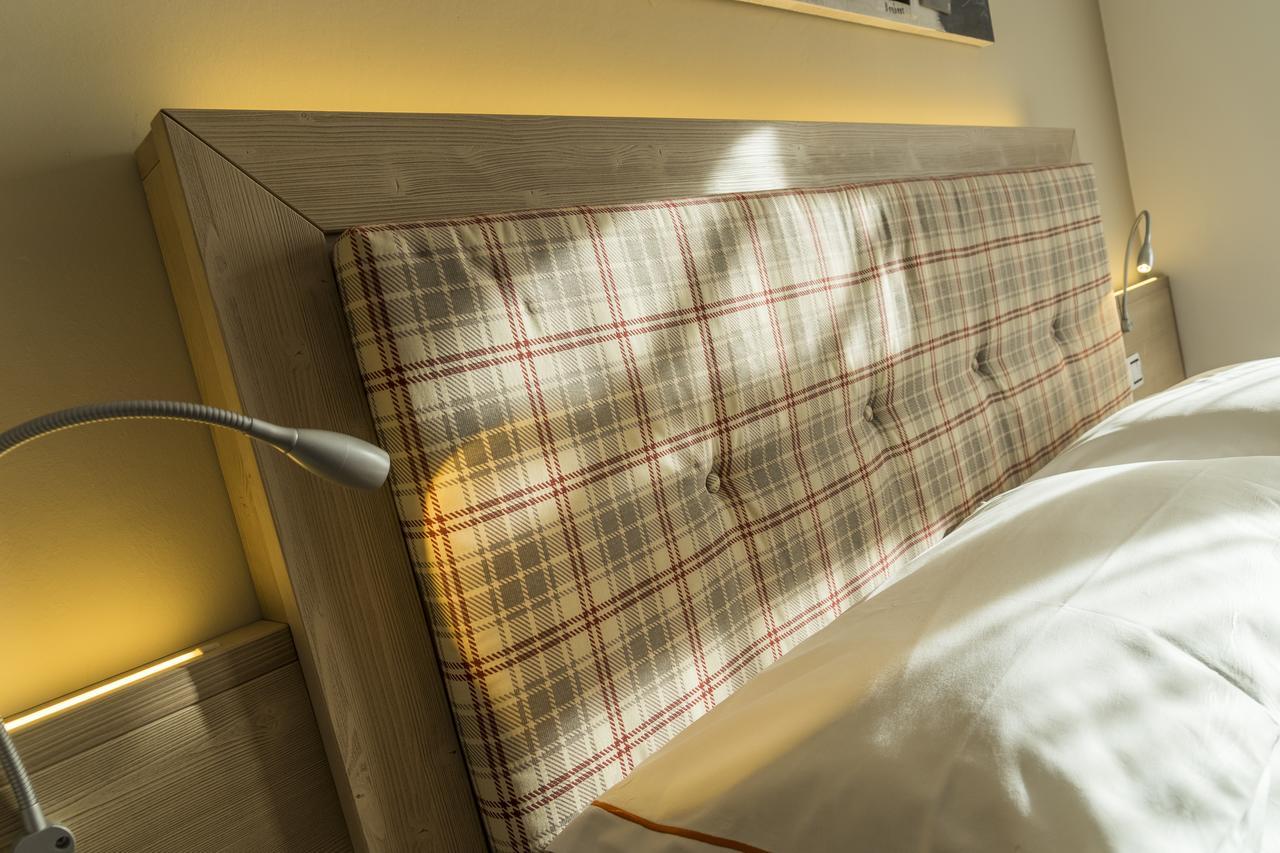 Hotel Alpina Pinzolo Εξωτερικό φωτογραφία